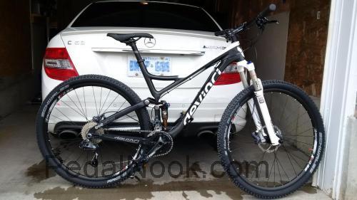 Devinci Atlas specs and reviews